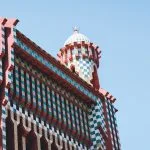 low-angle photography of red and blue concrete building